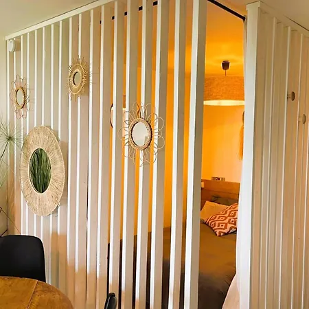 Aux Flots Bleus Avec Balcon Et Vue Sur טרוביל-סור-מאר